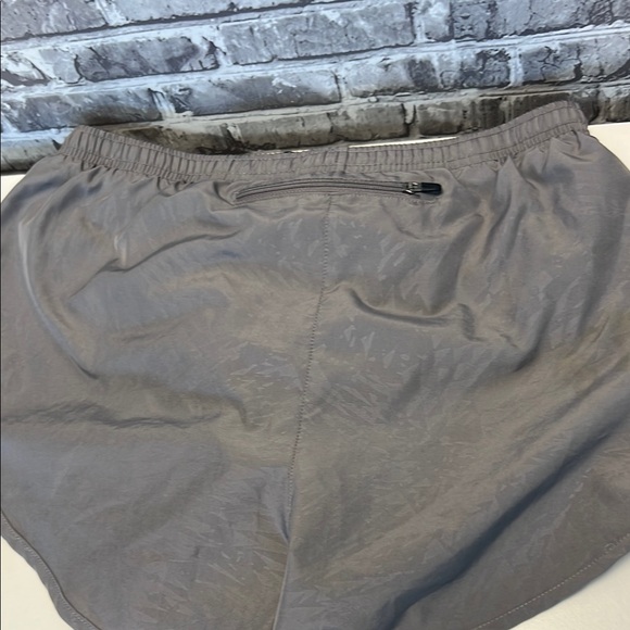 Nike Gray‎ Running Shorts - Picture 8 of 10